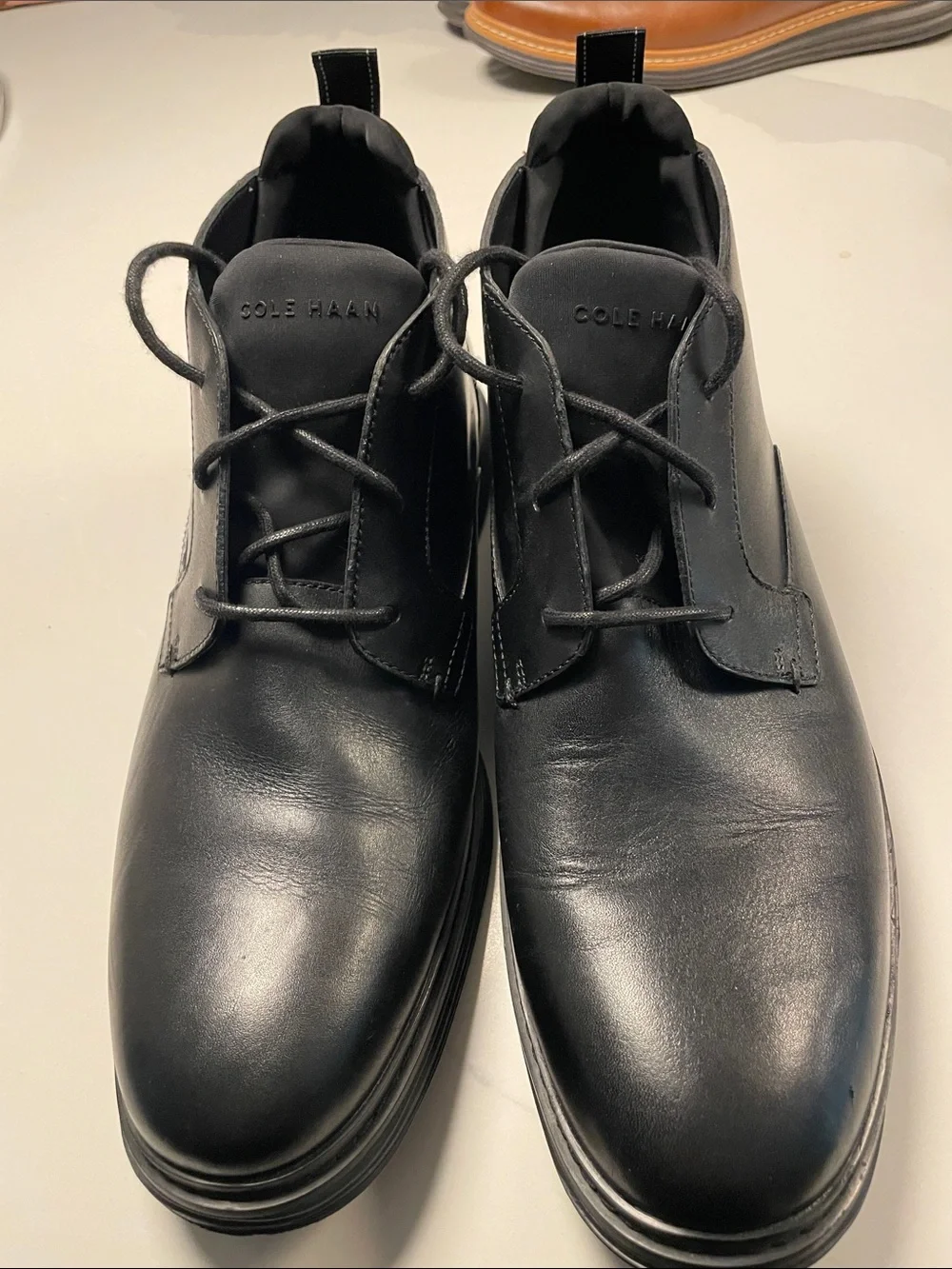 Cole Haan Black Leather original grand Chukka Boot with Cushioned Sole 10.5